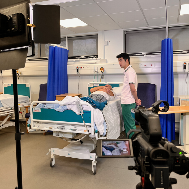 SImulation training for healthcare staff